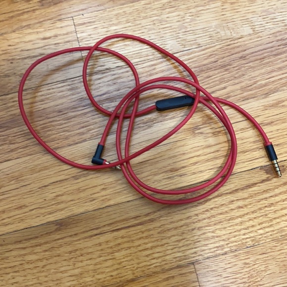 Beats By Dre Studio 3 Wireless - Picture 5 of 5